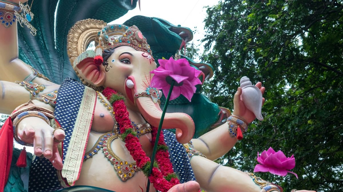 10 Jaw-Dropping Ganpati Decoration Ideas to Elevate Your Festive Vibes